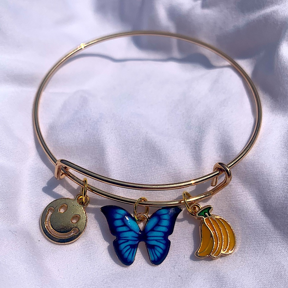 Brand New! Handmade! Adjustable Charm Bracelet